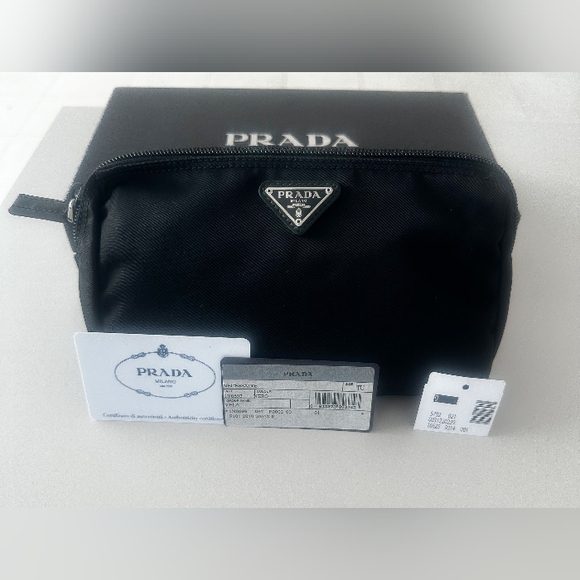 NEW PRADA 2022 Tessuto Cosmetic Bag - Picture 6 of 6